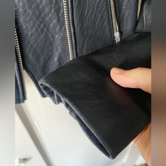 Reformation Veda jacket - Picture 6 of 7